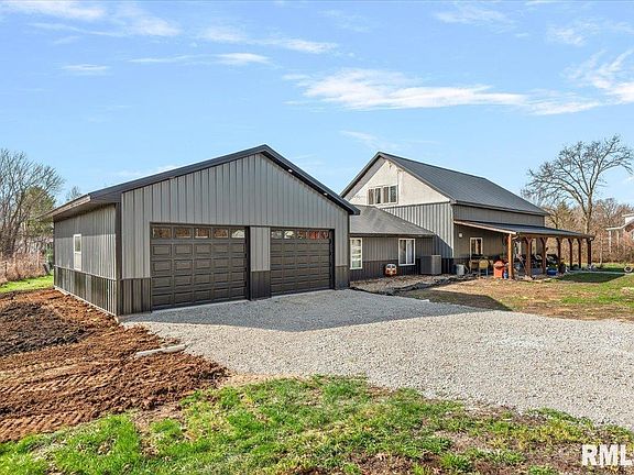 2nd image of 518 S Anderson St