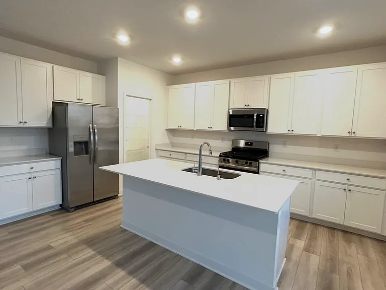 6941 Teder Creek Ln — Photo 8