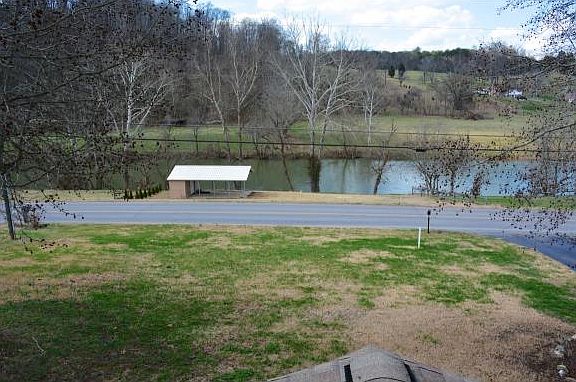 2nd image of 295 N Holston River Dr