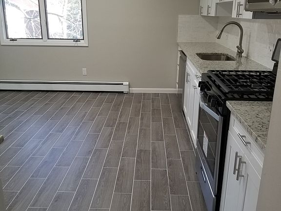 5th image of 125 E Central Blvd Floor 1
