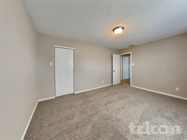 675 Country Gate Dr — Photo 13