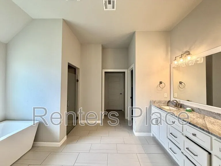 12405 S 75th East Ave — Photo 20