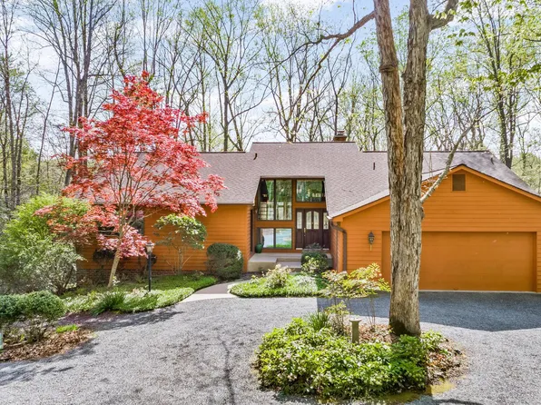 7350 Stone Ct, Saint Leonard, MD 20685