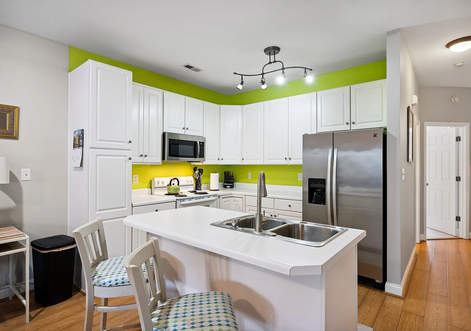 2-Bedroom, 2-Bath Townhome in a Prime Durham Location Flexible Lease Terms Available (3-Month Min... — Photo 4