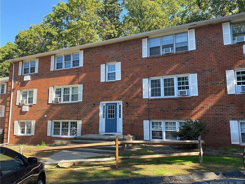 Evergreen Court Apts 4044 Briarwood Ln Branford CT Zillow