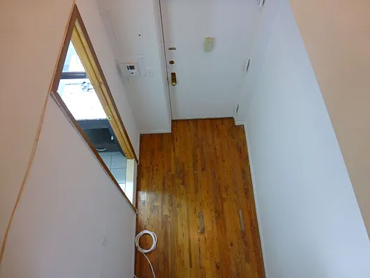 Rented by Charie Properties LLC | media 9