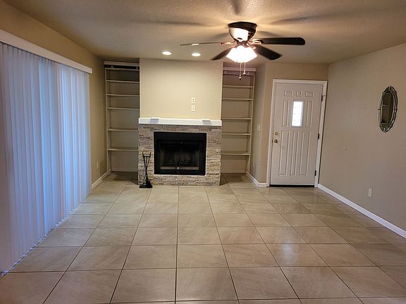 4th image of 1800 Clubhouse Dr Unit 107