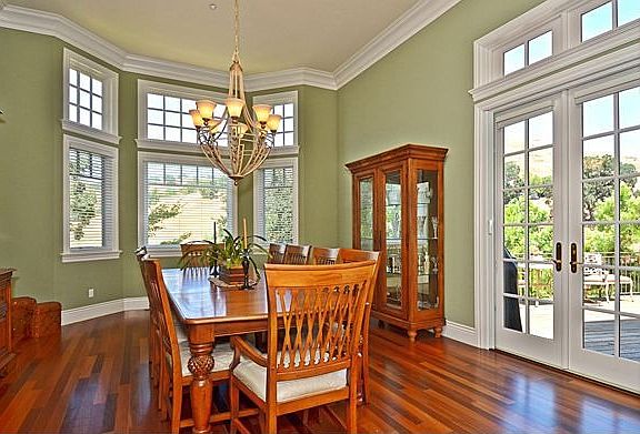 Formal Dining Area