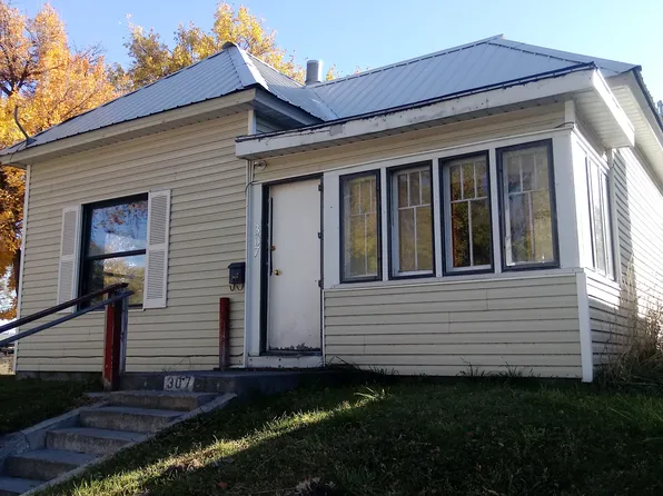 307 Hill St, Idaho Falls, ID 83402