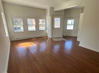 107 N Bridge St #1, Poughkeepsie, NY 12601