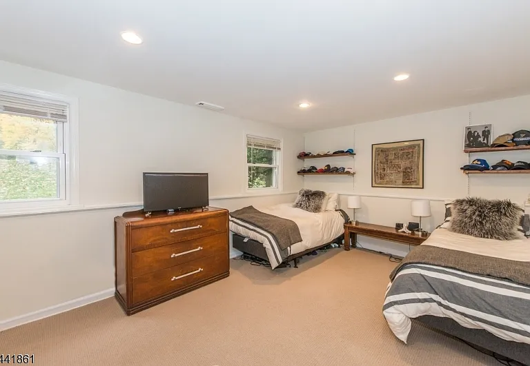23 Kearney Ter — Photo 18