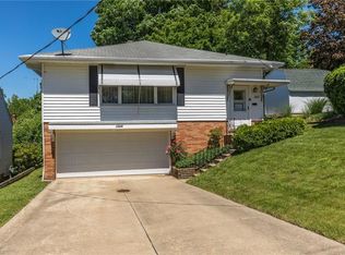 1929 Lincoln Rd, Wickliffe, OH 44092