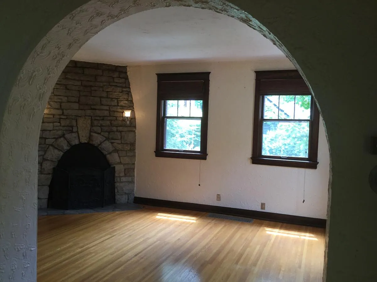 513 Dover Road — Photo 3