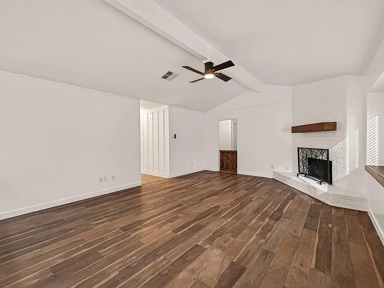 5347 Lincoln Green Dr — Photo 6