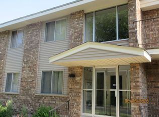 4229 W Rivers Edge Cir #114, Milwaukee, WI 53209