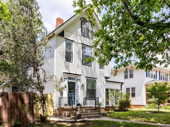 320 E Cleveland Ave, Guthrie, OK 73044