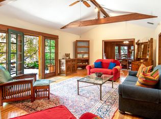 5725 Canyonside Rd, La Crescenta, CA 91214