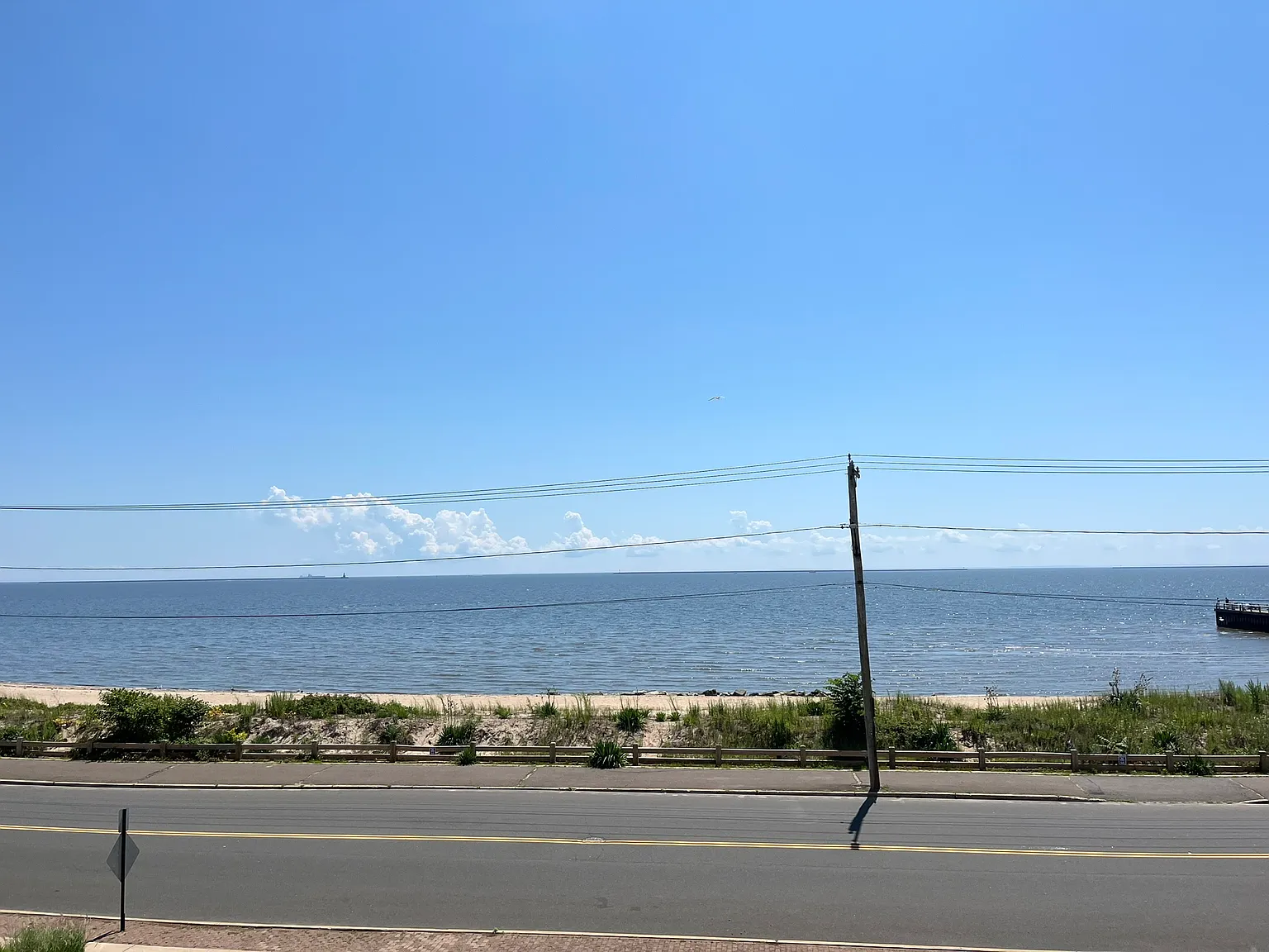 2 bed, 1648 sqft, $3,300 — Photo 3