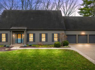 1814 Kings Cliff Rd, Saint Louis, MO 63122