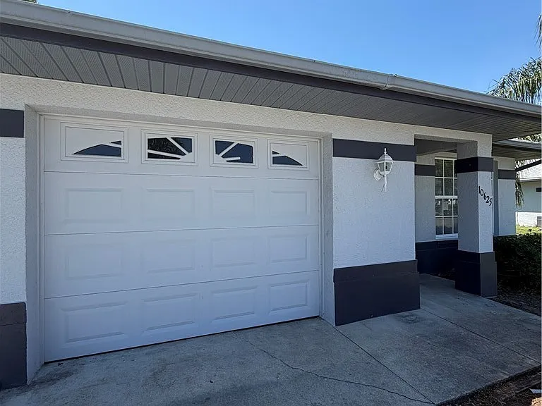 10625 Windsmont Ct — Photo 2
