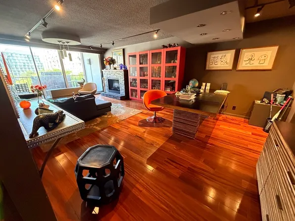 77 Pond Ave APT 509, Brookline, MA 02445