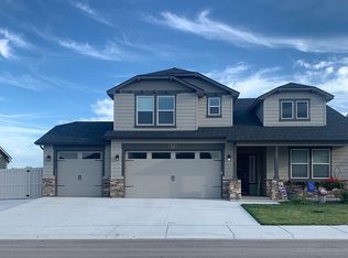 1045 W Blue Downs St, Meridian, ID 83642