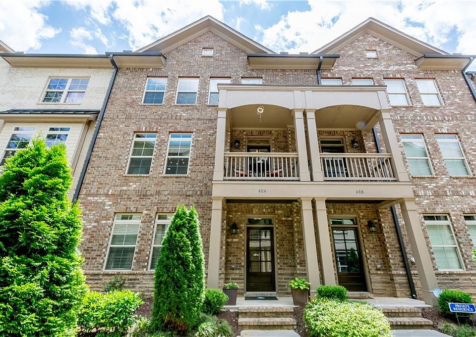 1st image of 404 Lei Woods Ct