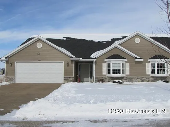 1050 Heather Ln #A, Platteville, WI 53818