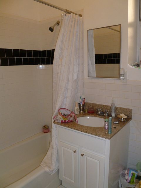 1st image of 2100 Beekman Pl APT 1F