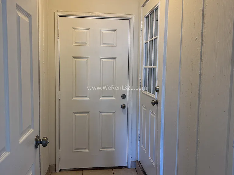 3239 Haddon Ave NE — Photo 8