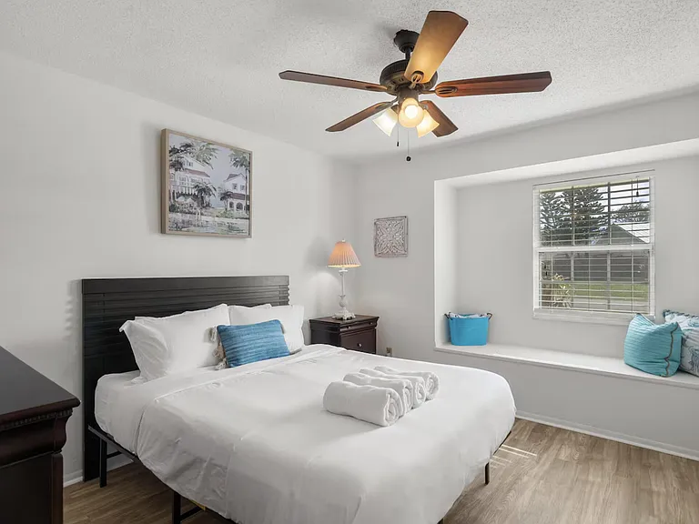 SE Harbor View Dr — Photo 14