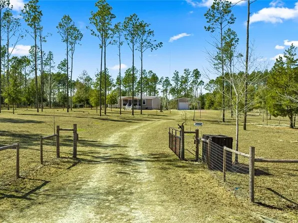 5130 SE 137th Ave, Morriston, FL 32668