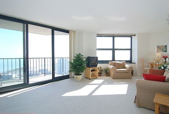 5th image of 3660 N Lake Shore Dr APT 4411