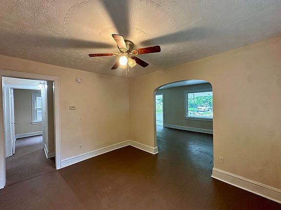 2nd image of 1248 Pondview Ave #1