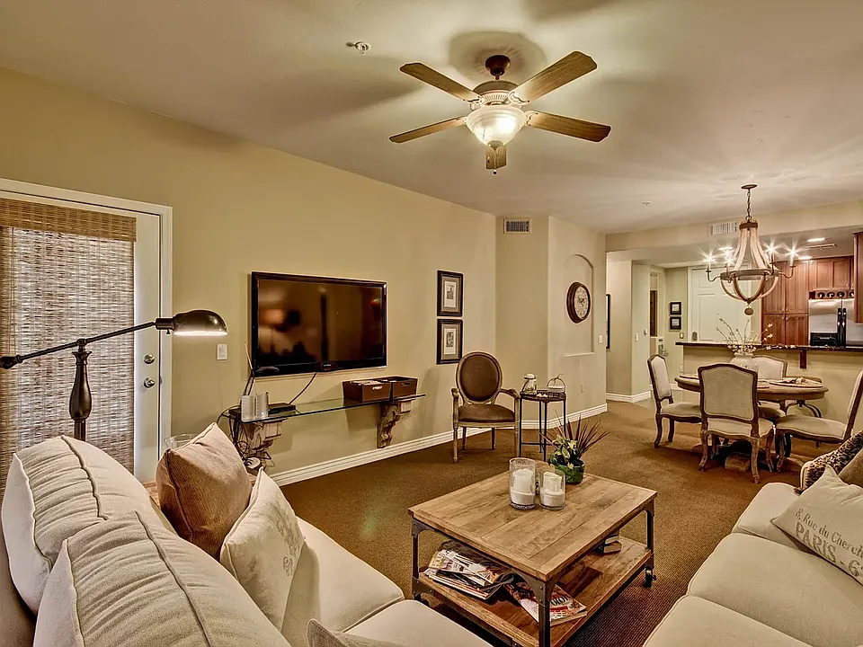 5450 E Deer Valley Dr #3199
