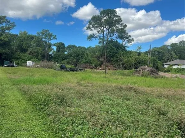  63rd st sw, NAPLES, FL 34105