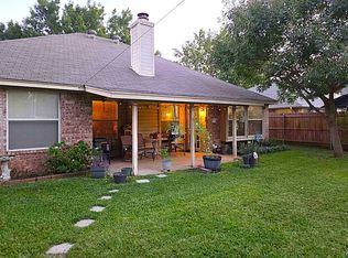720 Lisa St, Burleson, TX 76028
