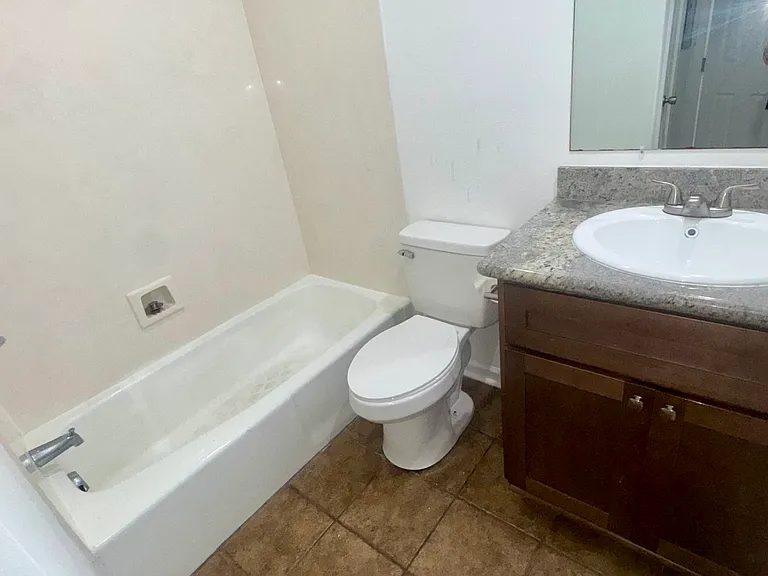1628 Carrollton Ave #3 — Photo 6