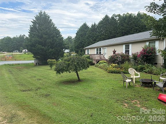 5th image of 263 Coyote Pass Ln