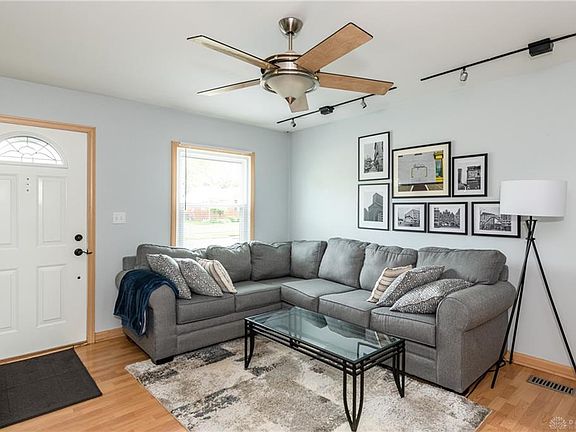 4th image of 2316 Danube Ct