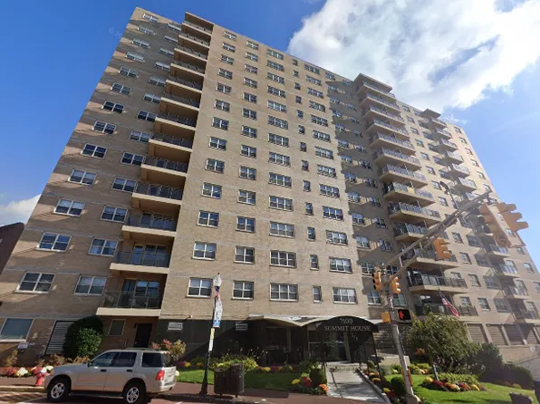 7100 Boulevard East APT 9K, West New York, NJ 07093