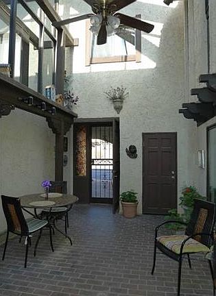5th image of 14510 Club Villa Dr Unit B