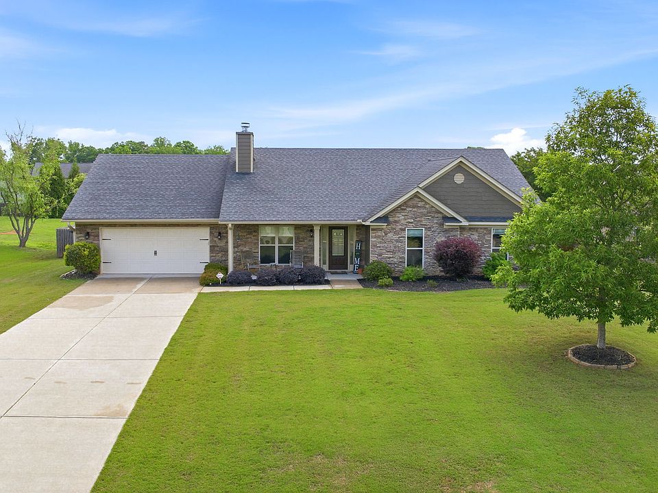 1st image of 432 Lake Vista Dr