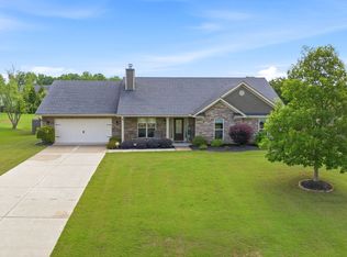 432 Lake Vista Dr, Jefferson, GA 30549