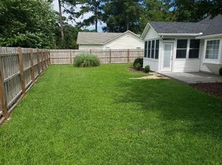 3504 Plantation Rd, Morehead City, NC 28557