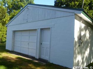 57 Seneca Ave, Oneida, NY 13421