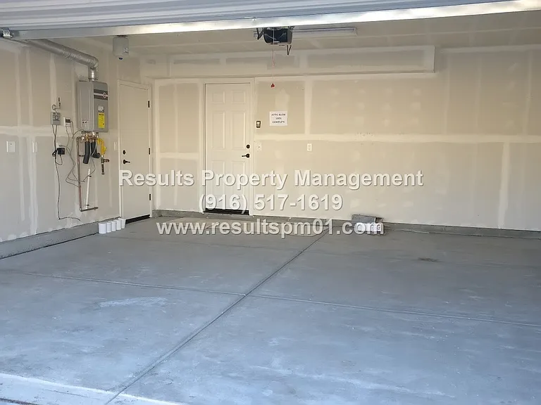 4329 Gentry Way — Photo 55