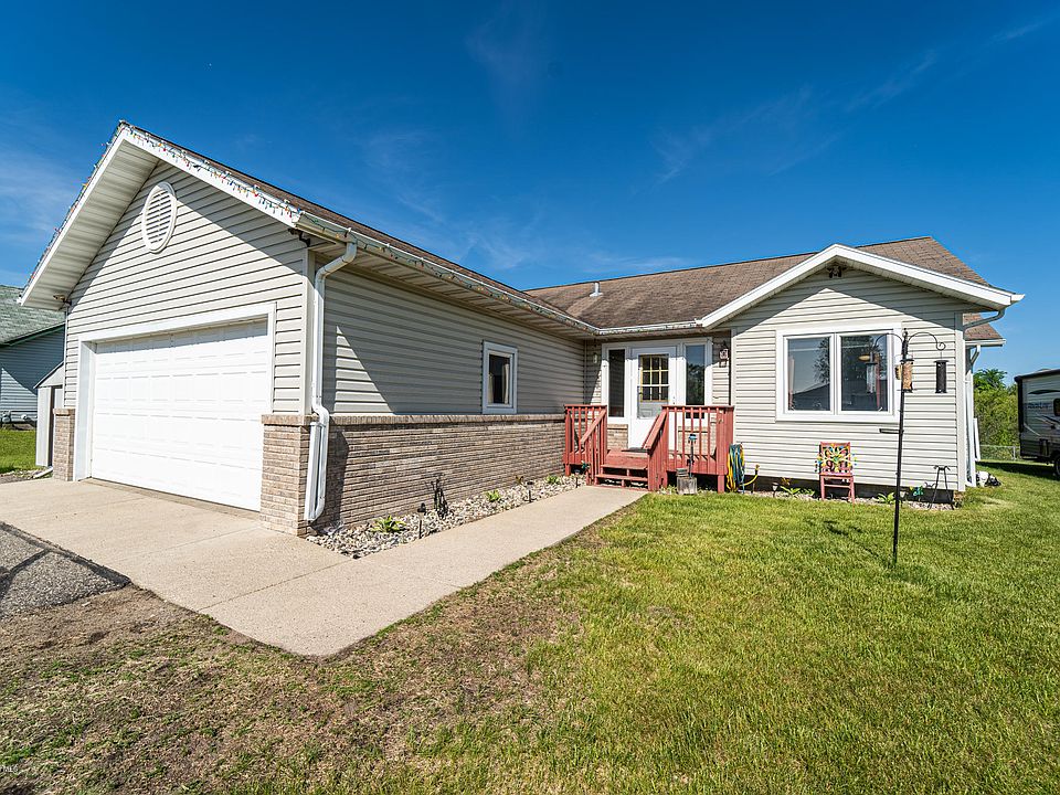 1st image of 1145 Garnet Blvd