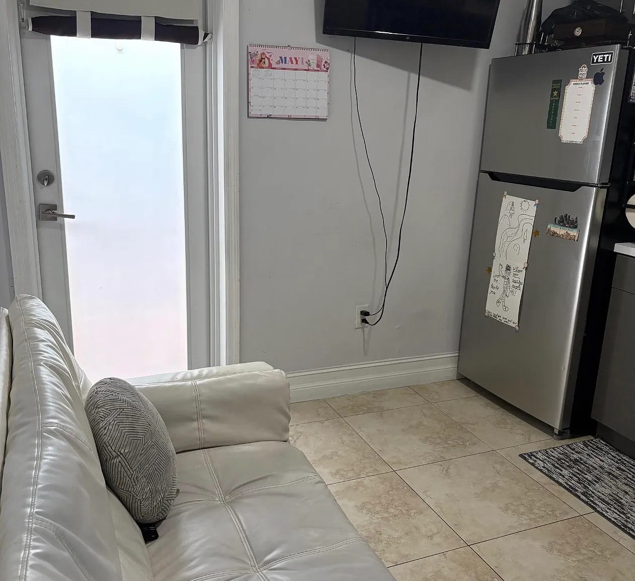 1 bed, 1700 sqft, $1,700 — Photo 3