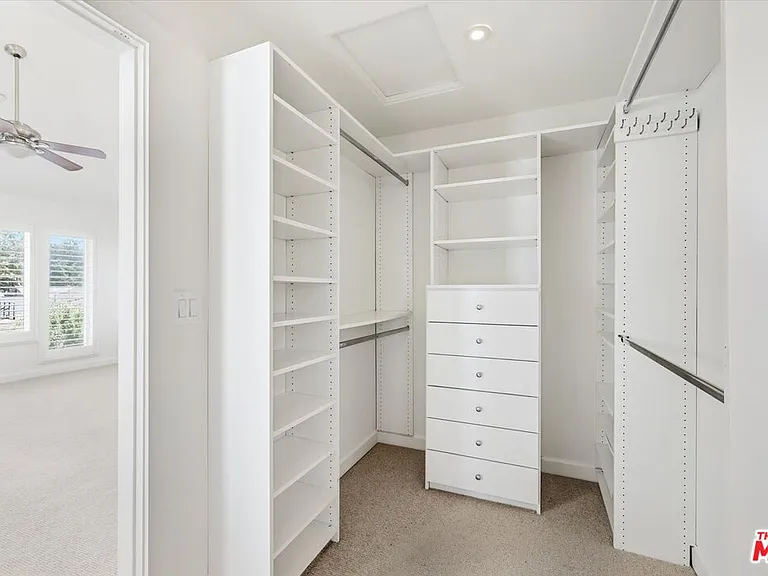 4164 Le Bourget Ave — Photo 33